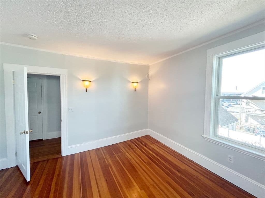 Thumbnail 16