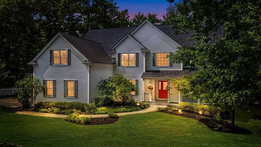 22 Sawyer Ln