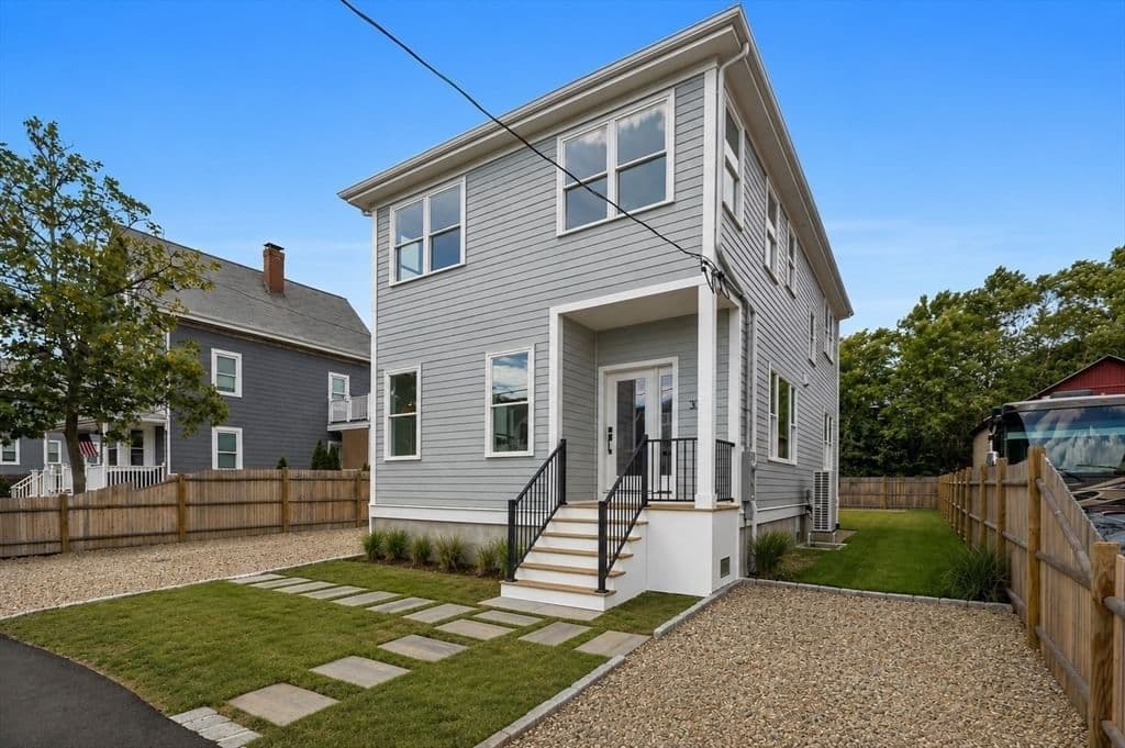 30 Emerald Road