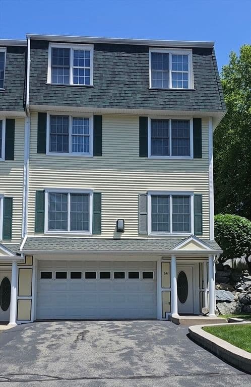 14 Dansereau Place