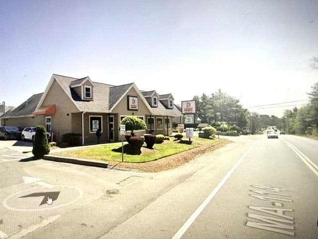 323 N Main St