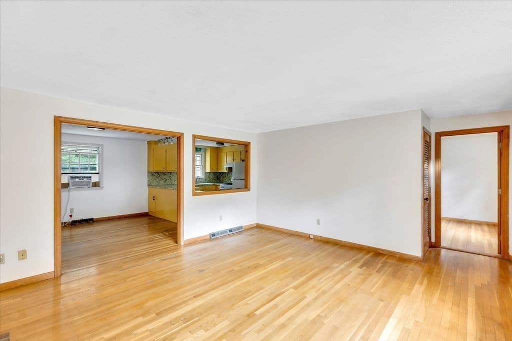 Thumbnail 14