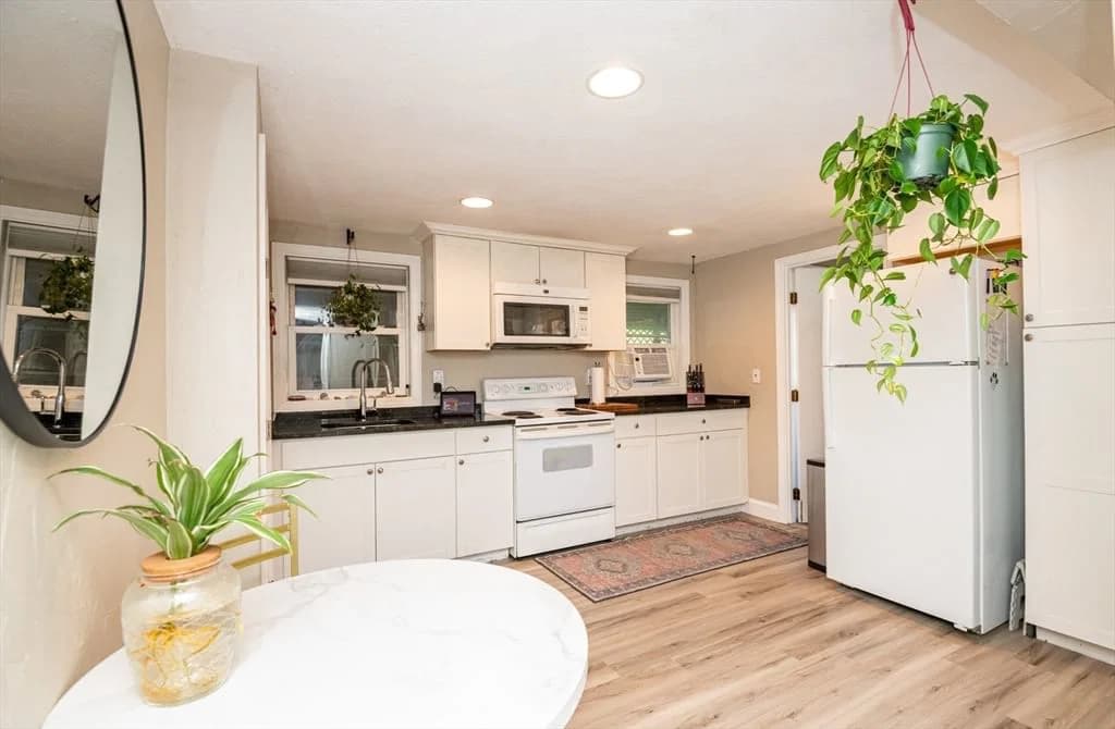 Thumbnail 23