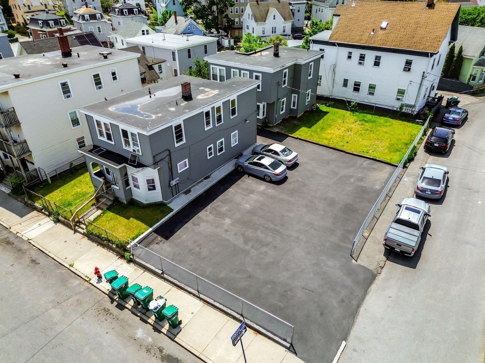 17-19 Acorn St
