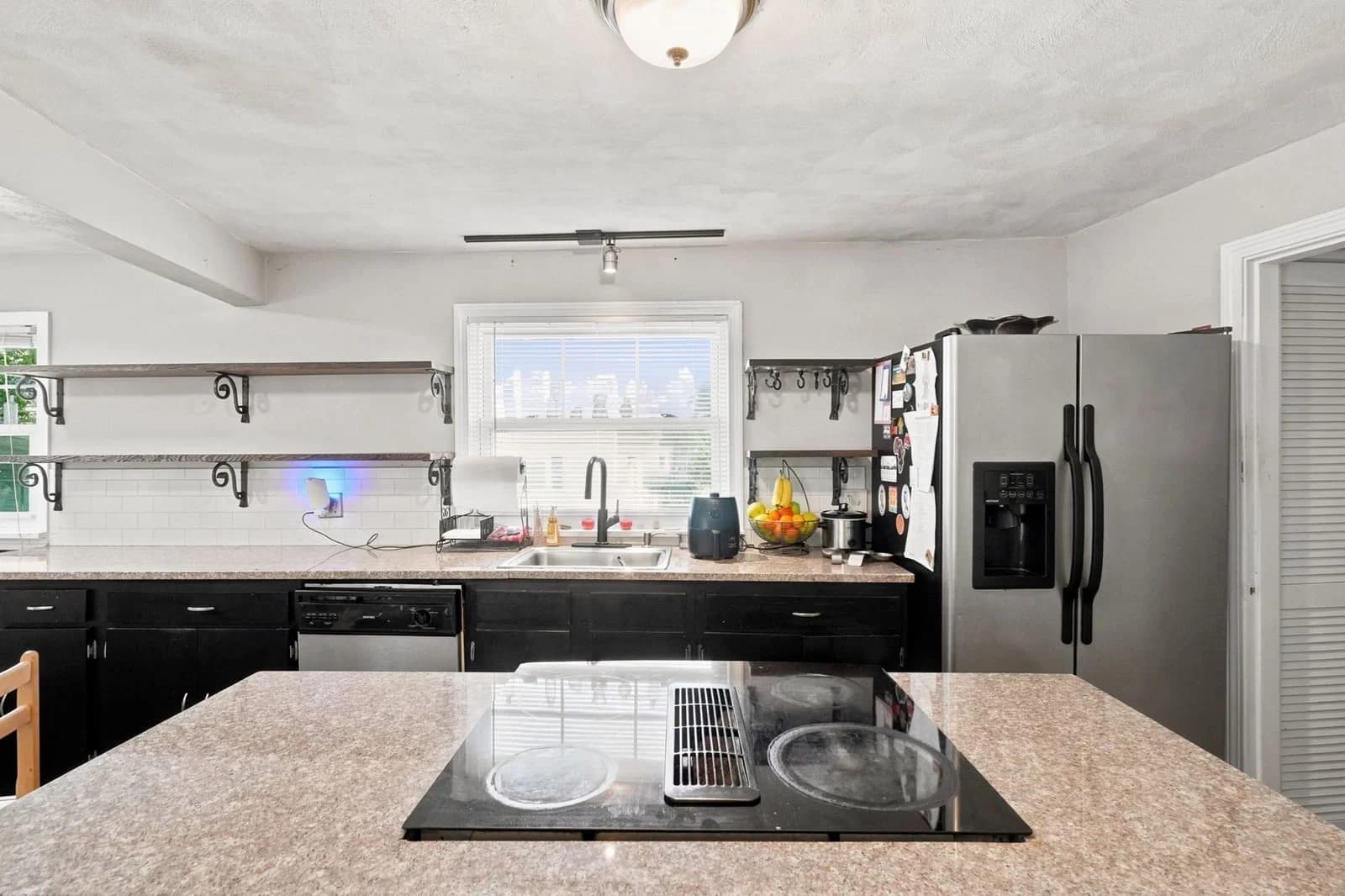 Thumbnail 14