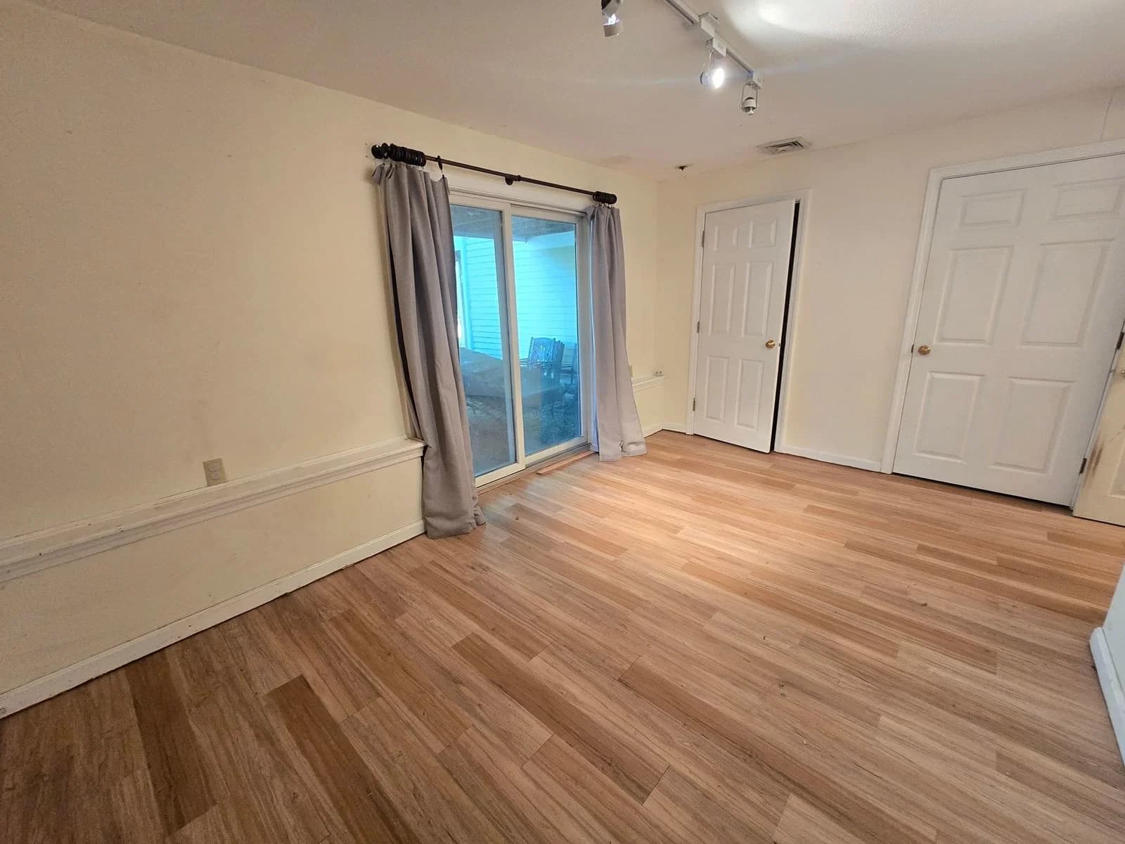 Thumbnail 15