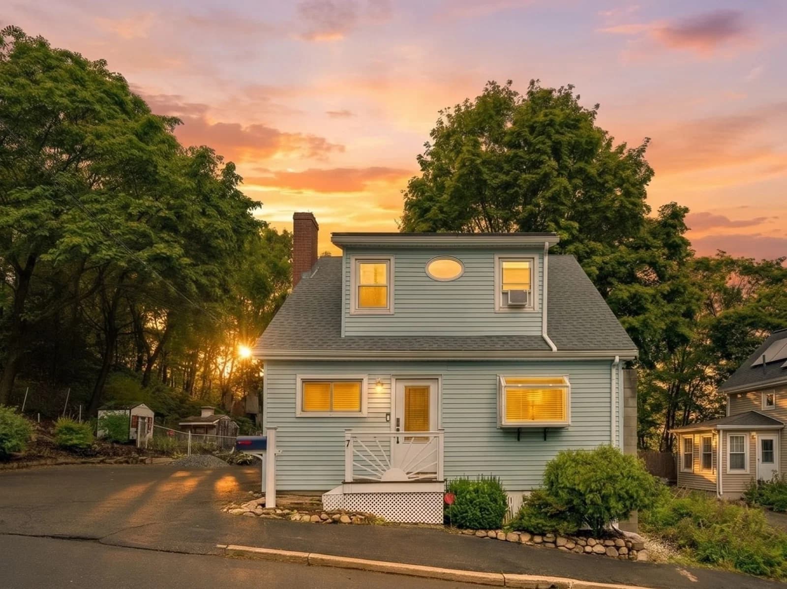 7 Lawndale Ave