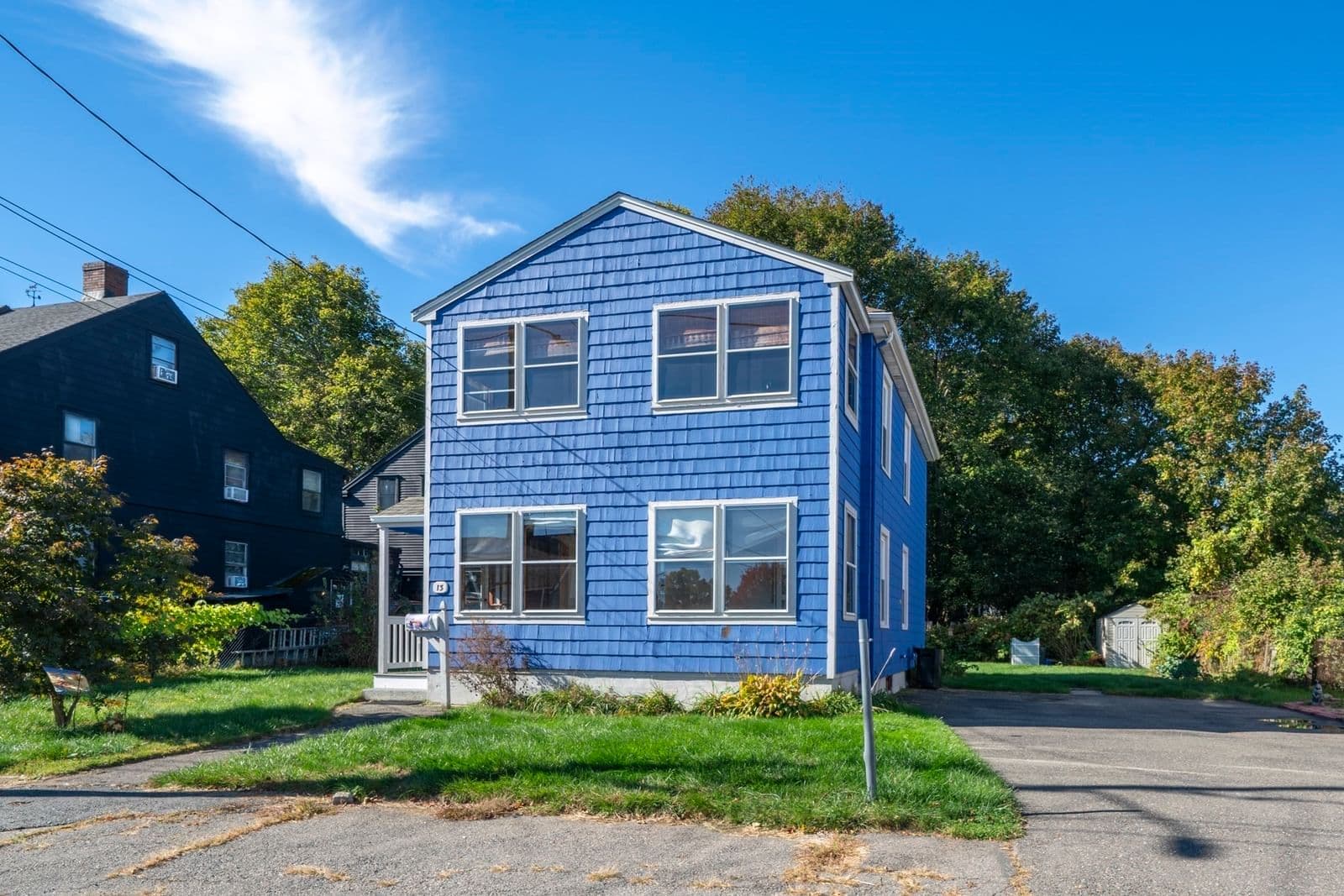 13 Dane St